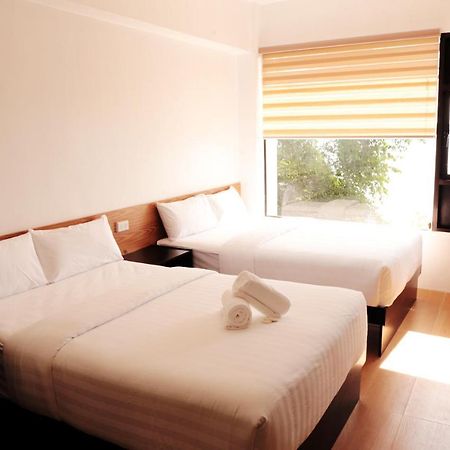 Travelbee Seaside Inn Tagbilaran Extérieur photo
