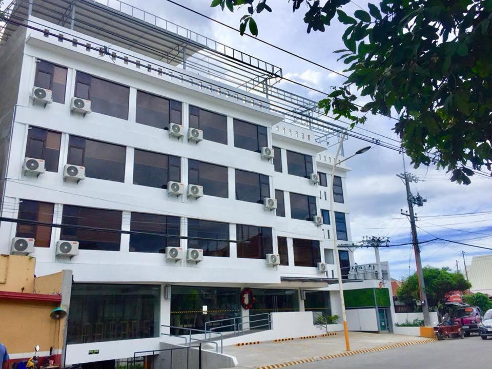 Travelbee Seaside Inn Tagbilaran Extérieur photo